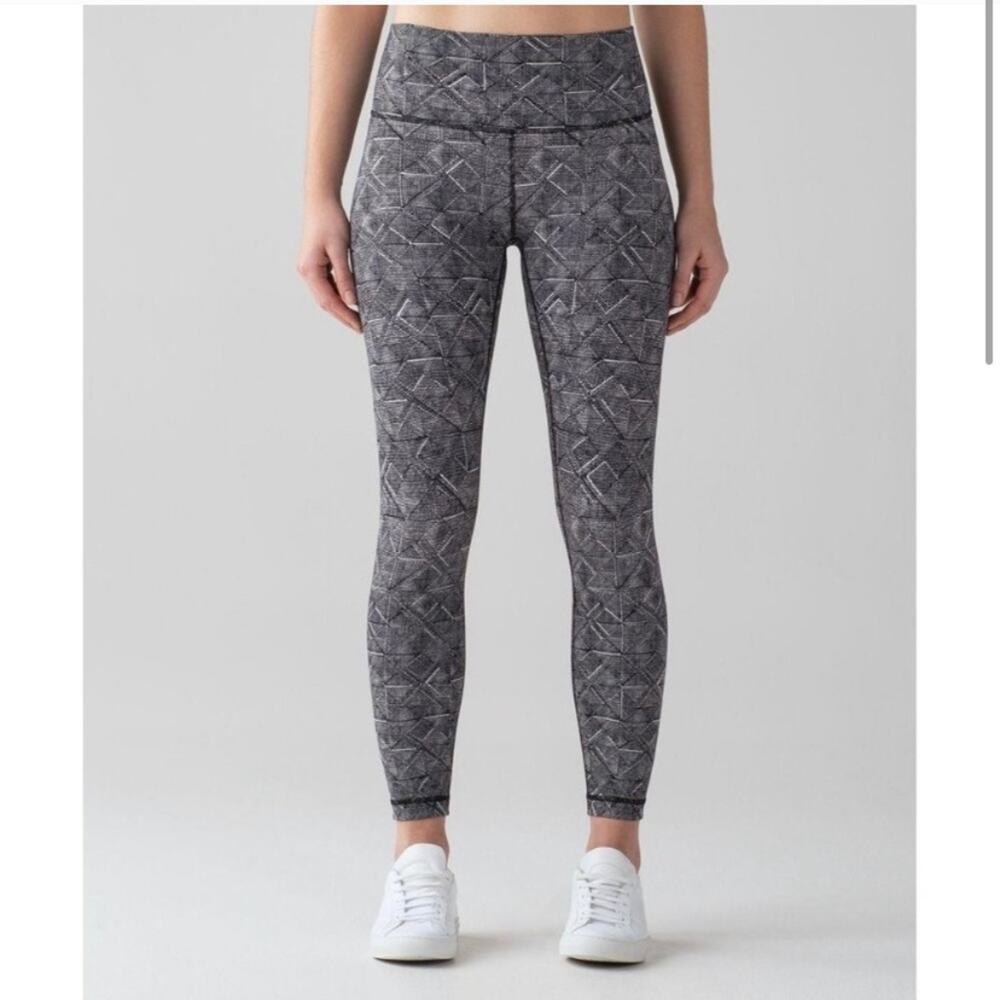 Lululemon Wunder Under Hi Rise 7/8 Legging - Picture 2 of 8
